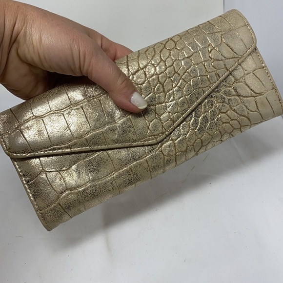 Goldtone Croc Embossed Long Wallet Clutch Bag - Picture 2 of 10